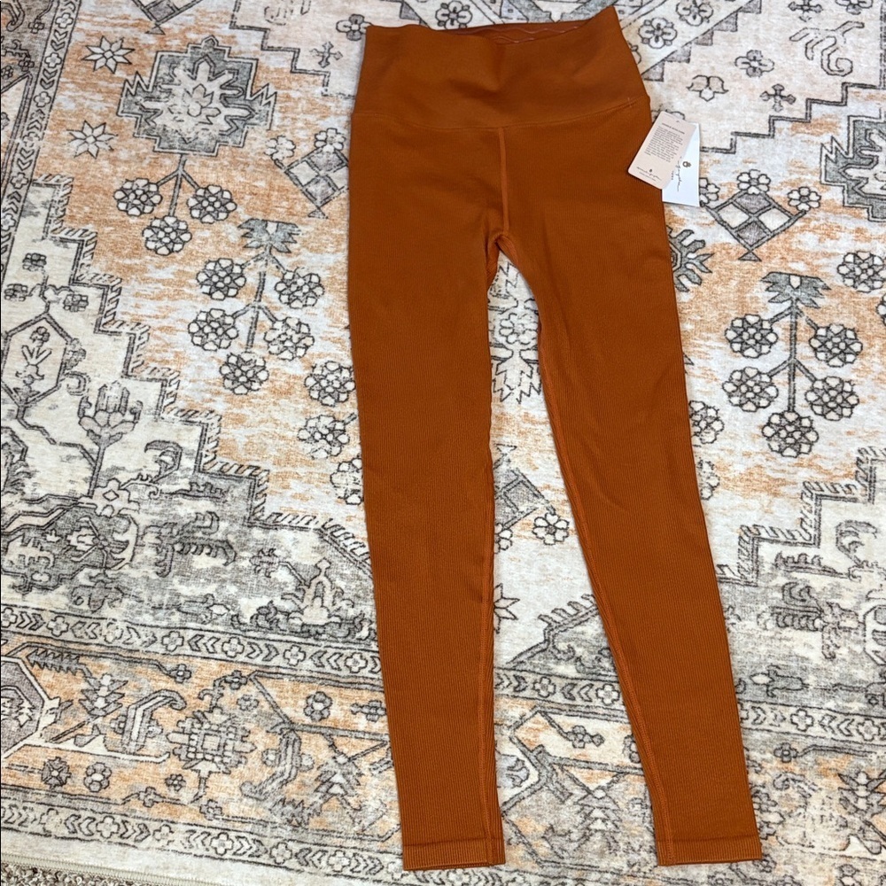 NWT SPIRITUAL GANGSTER XS/S Love Sculpt high waisted ribbed leggings - Picture 2 of 8